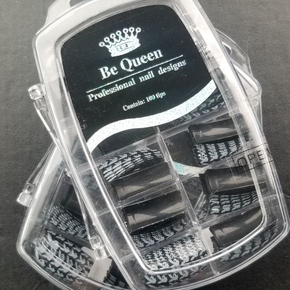 Professional nail tips - Picture 2 of 3